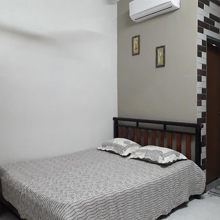 Homestay Bahau Jempol Eksteriør bilde